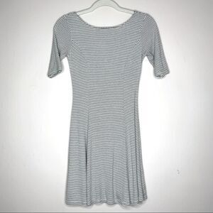 Acemi black‎ white striped swing summer dress open back Small